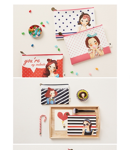 Grandes trousses Coréennes Mini Clutch