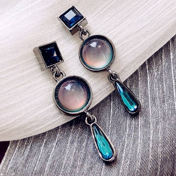 Boucles d'Oreilles Coréennes vintage Goutte d'eau 3