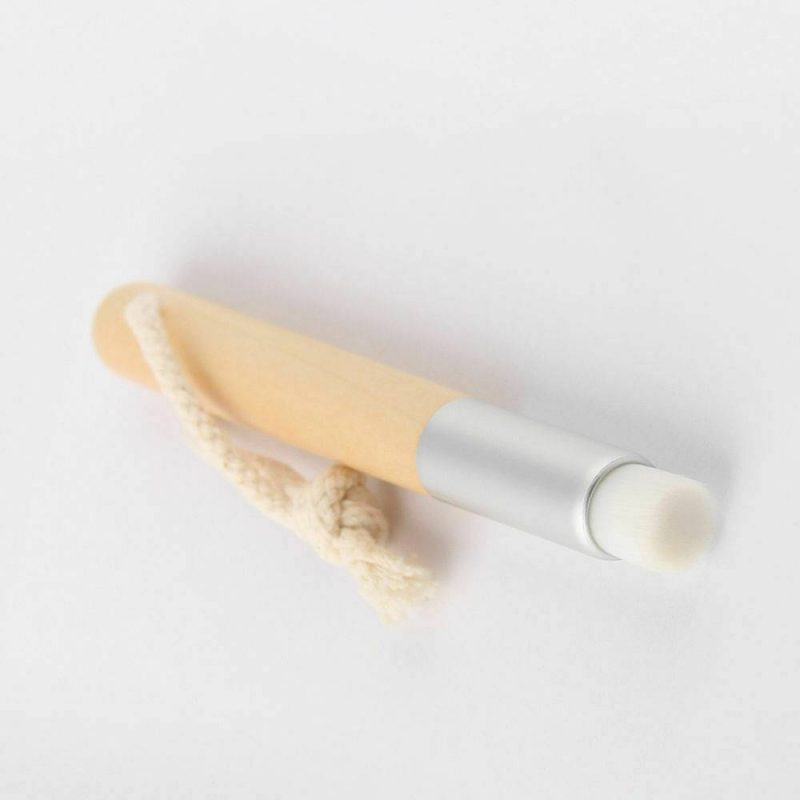 Brosse Anti Points Noirs Coréenne 2